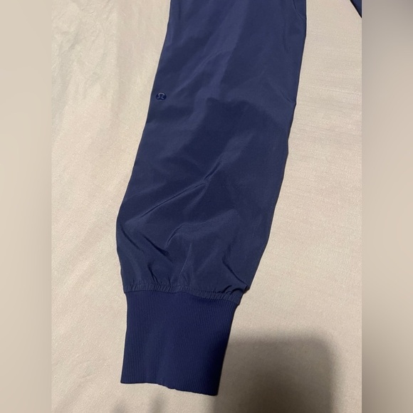 Lululemon Get Ready Jogger (Swift) - Picture 11 of 13